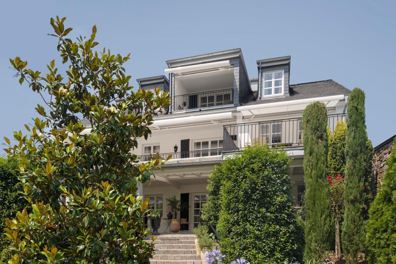 Wein Und Landhaus Kallfels Hotel Krov Exterior photo